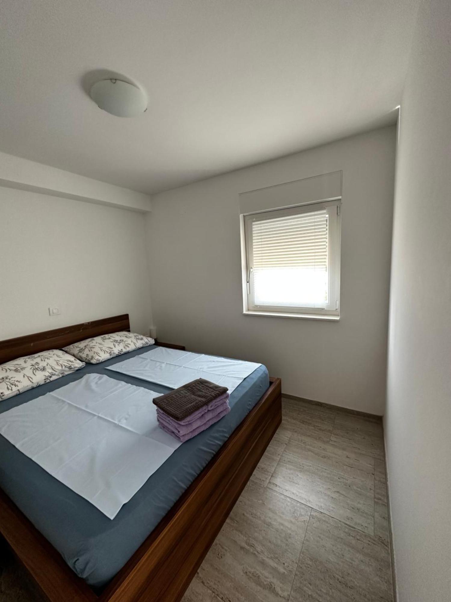Apartmani Tamaris Murter Bagian luar foto